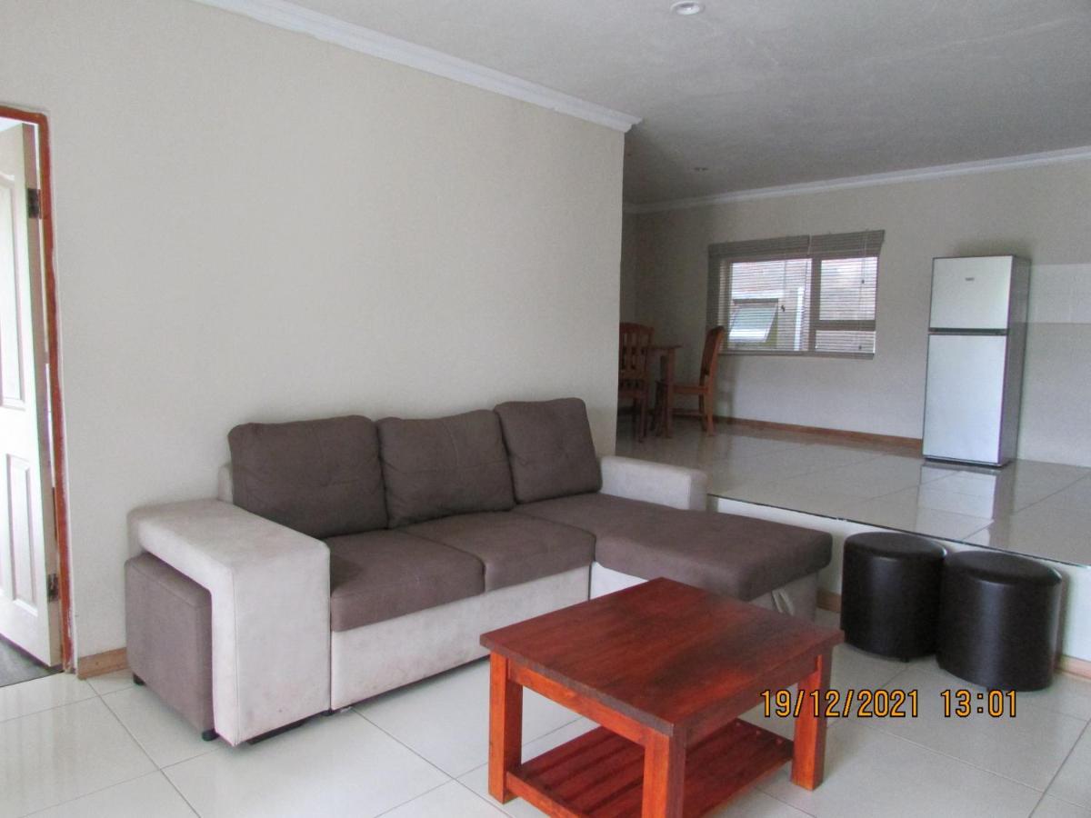 Aloes Guest House Leribe Extérieur photo