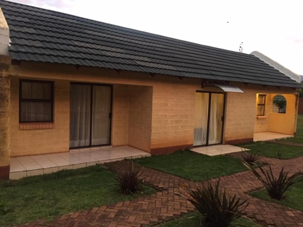 Aloes Guest House Leribe Extérieur photo